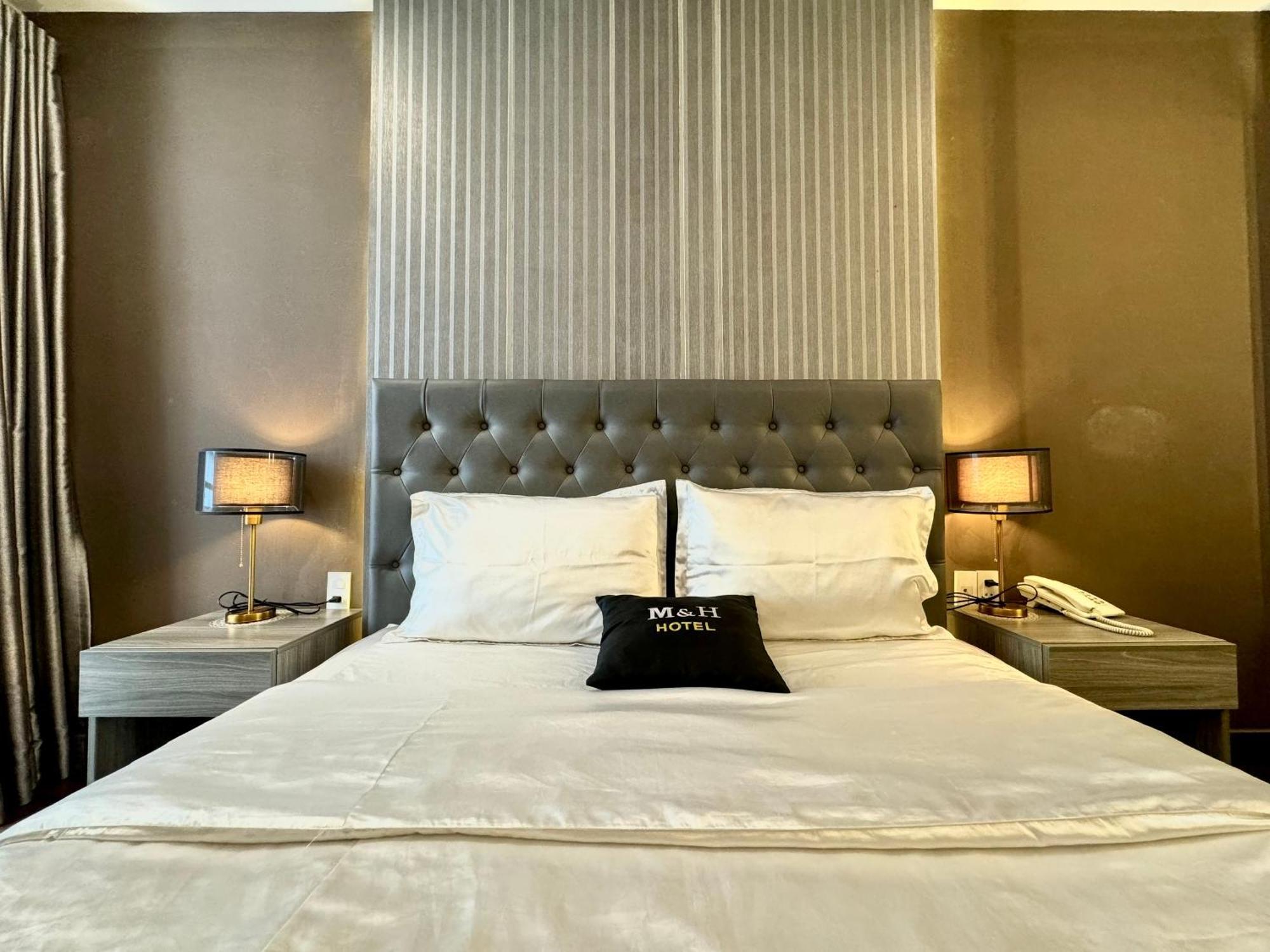 M&H Hotel Hô Chi Minh-Ville Extérieur photo