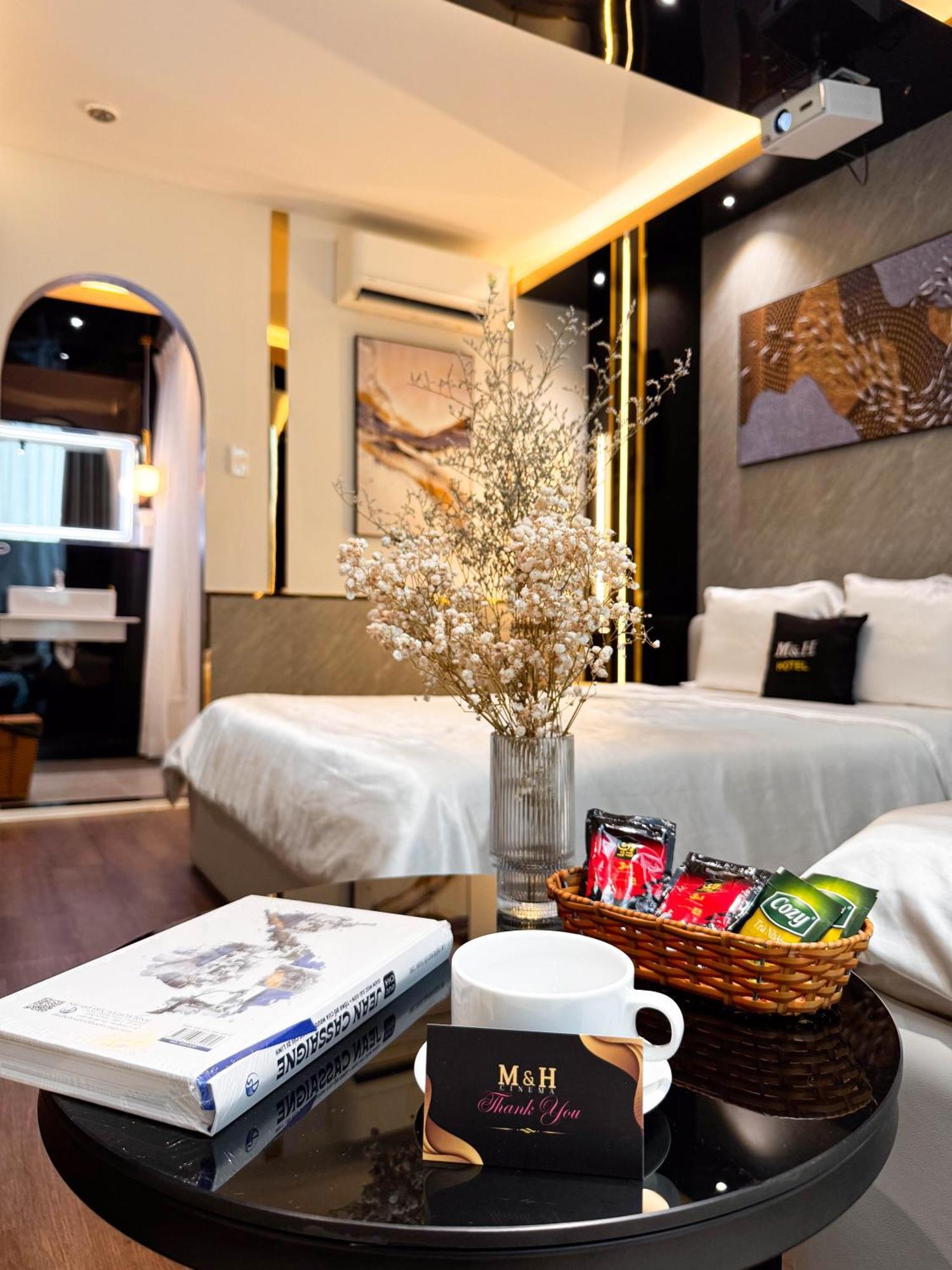 M&H Hotel Hô Chi Minh-Ville Extérieur photo