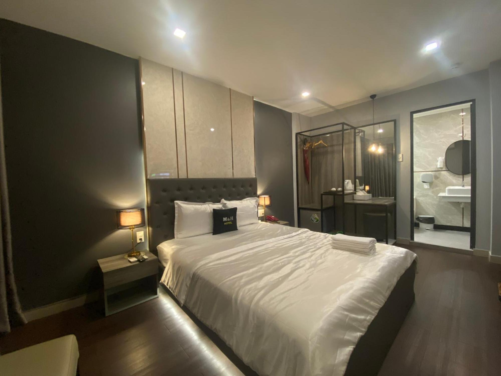 M&H Hotel Hô Chi Minh-Ville Extérieur photo