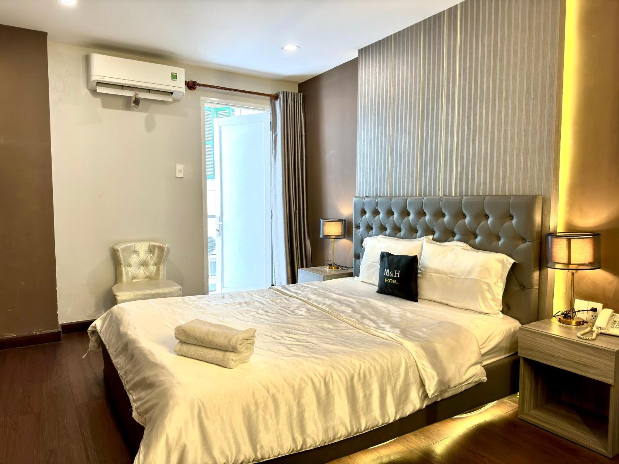 M&H Hotel Hô Chi Minh-Ville Extérieur photo