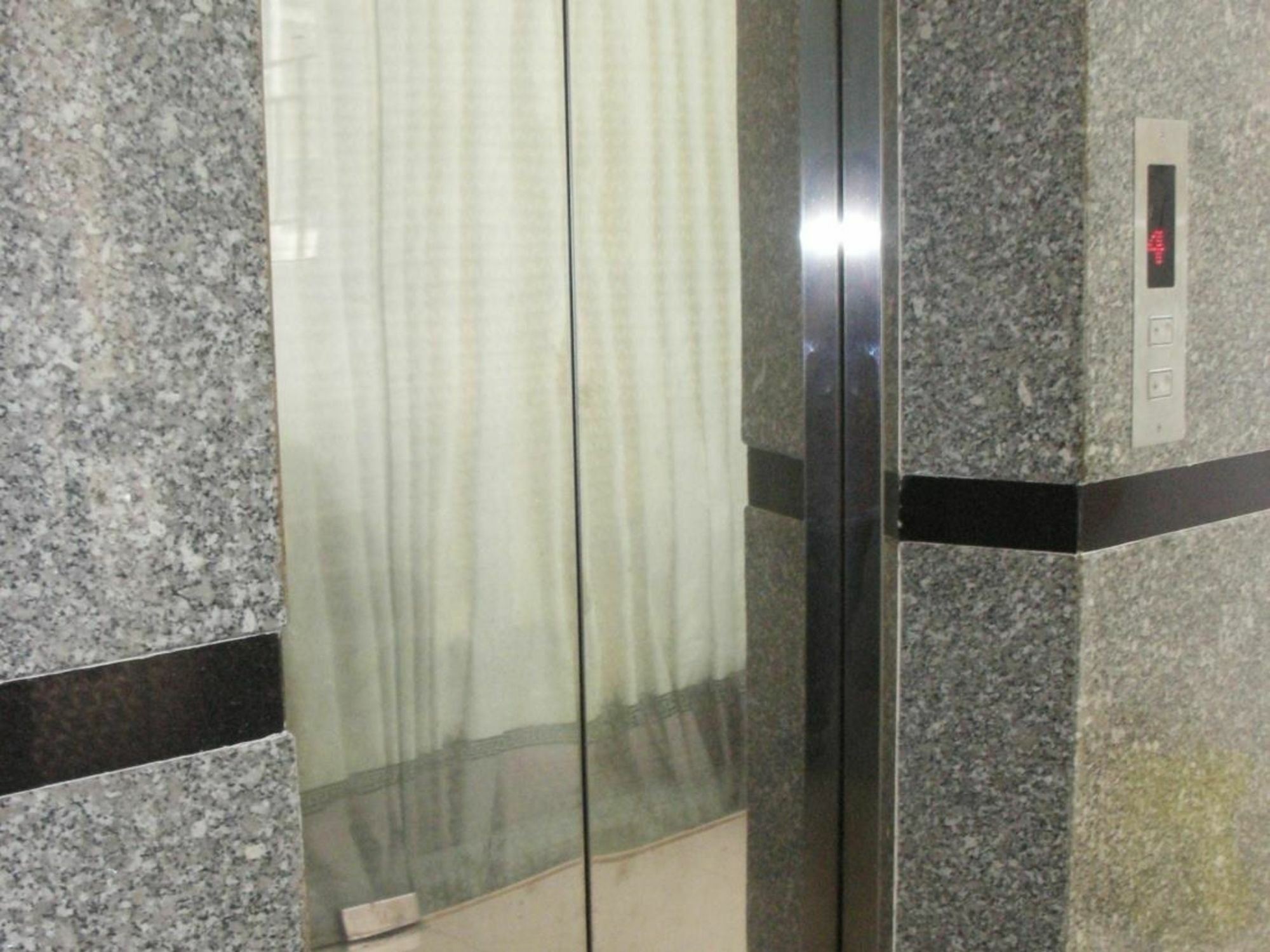 M&H Hotel Hô Chi Minh-Ville Extérieur photo